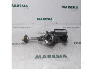 Used Oil filter holder Fiat Grande Punto (199) 1.3 JTD Multijet 16V Price € 65,00 Margin scheme offered by Maresia Parts