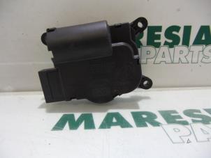 Used Heater valve motor Fiat Grande Punto (199) 1.4 16V Price € 35,00 Margin scheme offered by Maresia Parts