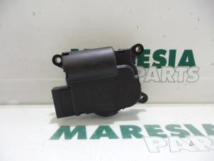 Used Heater valve motor Fiat Grande Punto (199) 1.4 16V Price € 35,00 Margin scheme offered by Maresia Parts
