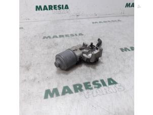 Używane Silnik wycieraczek przednich Alfa Romeo 159 (939AX) 1.9 JTS 16V Cena € 50,00 Procedura marży oferowane przez Maresia Parts