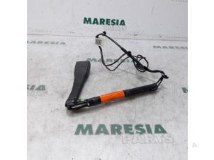 Used Seatbelt tensioner, right Alfa Romeo 159 (939AX) 1.9 JTS 16V Price € 35,00 Margin scheme offered by Maresia Parts