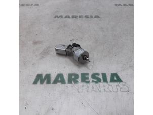 Used Ignition lock + key Citroen Jumpy (G9) 1.6 HDI 16V Price € 48,40 Inclusive VAT offered by Maresia Parts