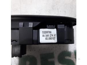 Used Multi-functional window switch Peugeot 407 (6C/J) 2.7 HDi V6 24V Price € 105,00 Margin scheme offered by Maresia Parts