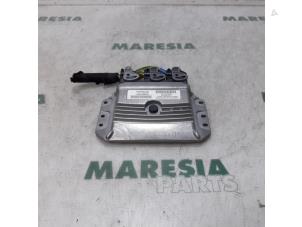 Usados Ordenador de suspensión Peugeot 407 (6C/J) 2.7 HDi V6 24V Precio € 131,25 Norma de margen ofrecido por Maresia Parts