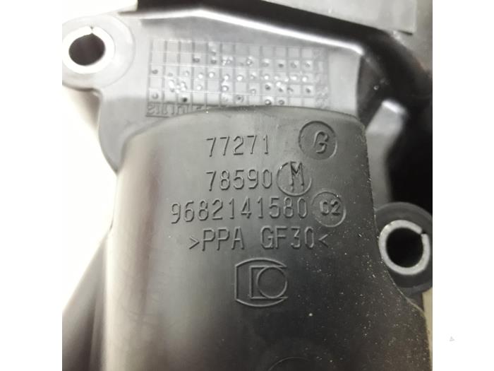 Gebrauchte Thermostatgehäuse Citroen C5 III Tourer (RW) 2.0 HDiF 16V Preis € 50,00 Margenregelung angeboten von Maresia Parts