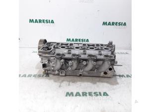 Usagé Tête de cylindre Citroen C5 III Tourer (RW) 2.0 HDiF 16V Prix € 525,00 Règlement à la marge proposé par Maresia Parts