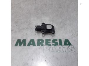 Gebrauchte Nockenwelle Sensor Peugeot 308 SW (4E/H) 1.6 VTI 16V Preis € 25,00 Margenregelung angeboten von Maresia Parts