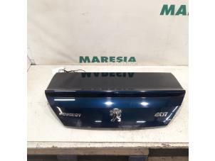 Used Tailgate Peugeot 407 (6C/J) 2.7 HDi V6 24V Price € 157,50 Margin scheme offered by Maresia Parts