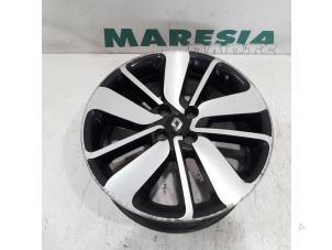 Used Wheel Renault Clio IV Estate/Grandtour (7R) 0.9 Energy TCE 90 12V Price € 75,00 Margin scheme offered by Maresia Parts