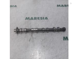 Used Camshaft Citroen C4 Grand Picasso (UA) 2.0 HDiF 16V 135 Price € 75,00 Margin scheme offered by Maresia Parts