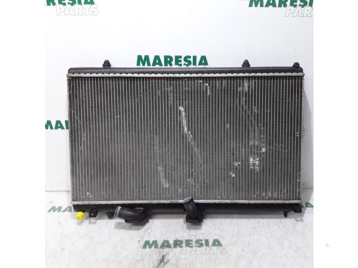 Gebrauchte Kühler Peugeot 407 (6C/J) 2.7 HDi V6 24V Preis € 50,00 Margenregelung angeboten von Maresia Parts