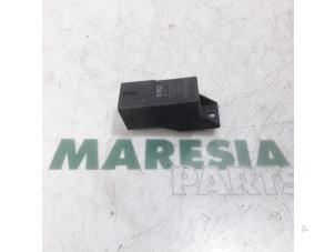Used Glow plug relay Citroen Berlingo 1.6 Hdi 75 Price € 18,15 Inclusive VAT offered by Maresia Parts