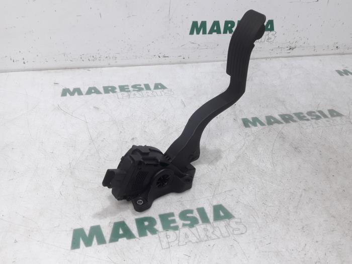 Begagnade Gaspedalsensor Peugeot 207/207+ (WA/WC/WM) 1.4 16V Pris € 35,00 Marginaltabell erbjuds av Maresia Parts