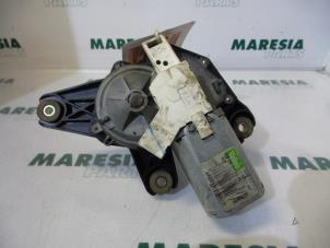 Used Rear wiper motor Renault Laguna II Grandtour (KG) 1.9 dCi 110 Price € 50,00 Margin scheme offered by Maresia Parts