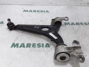Used Front lower wishbone, left Peugeot Expert (G9) 2.0 HDi 120 Price € 25,00 Margin scheme offered by Maresia Parts