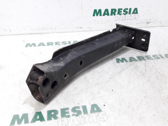 Begagnade Underram Fiat 500 (312) 1.2 Pris € 25,00 Marginaltabell erbjuds av Maresia Parts