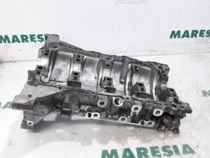 Używane Miska olejowa Peugeot 508 SW (8E/8U) 1.6 HDiF 16V Cena € 75,00 Procedura marży oferowane przez Maresia Parts