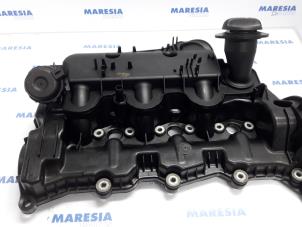 Usagé Tubulure d'admission Citroen C6 (TD) 2.7 HDiF V6 24V Prix € 105,00 Règlement à la marge proposé par Maresia Parts