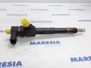 Usagé Injecteurs Fiat Doblo Cargo (263) 1.6 D Multijet Prix € 105,00 Règlement à la marge proposé par Maresia Parts