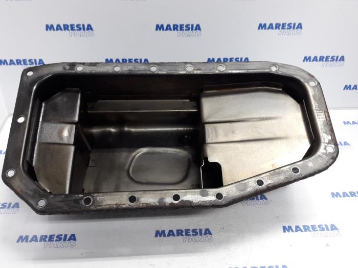 Gebrauchte Ölwanne Peugeot Boxer (244) 2.8 HDi 127 Preis € 127,05 Mit Mehrwertsteuer angeboten von Maresia Parts