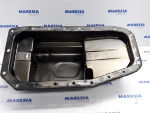 Używane Miska olejowa Peugeot Boxer (244) 2.8 HDi 127 Cena € 127,05 Z VAT oferowane przez Maresia Parts