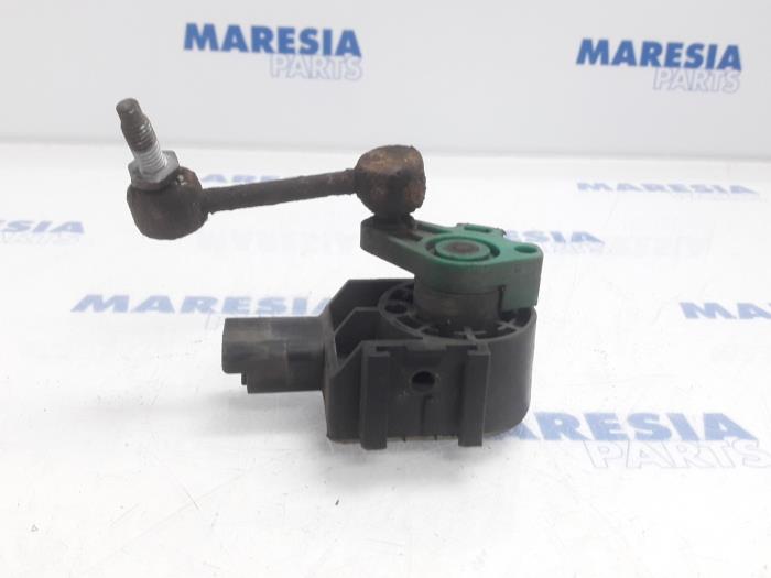 Używane Silnik reflektora Citroen C6 (TD) 2.7 HDiF V6 24V Cena € 50,00 Procedura marży oferowane przez Maresia Parts