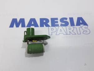 Gebrauchte Kühlgebläsewiderstand Fiat Panda (312) 0.9 TwinAir 60 Preis € 35,00 Margenregelung angeboten von Maresia Parts
