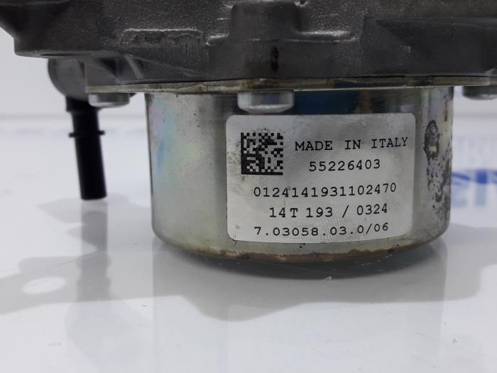 Pompa prózniowa (benzyna) z Fiat 500 (312) 0.9 TwinAir 80 2016