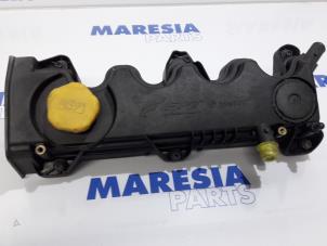 Used Rocker cover Alfa Romeo 159 (939AX) 1.9 JTDm Price € 50,00 Margin scheme offered by Maresia Parts