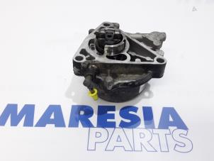 Used Vacuum pump (diesel) Alfa Romeo 159 (939AX) 1.9 JTDm Price € 50,00 Margin scheme offered by Maresia Parts