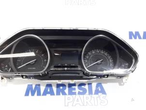 Usados Panel de instrumentación Peugeot 2008 (CU) 1.2 12V e-THP PureTech 130 Precio € 157,50 Norma de margen ofrecido por Maresia Parts