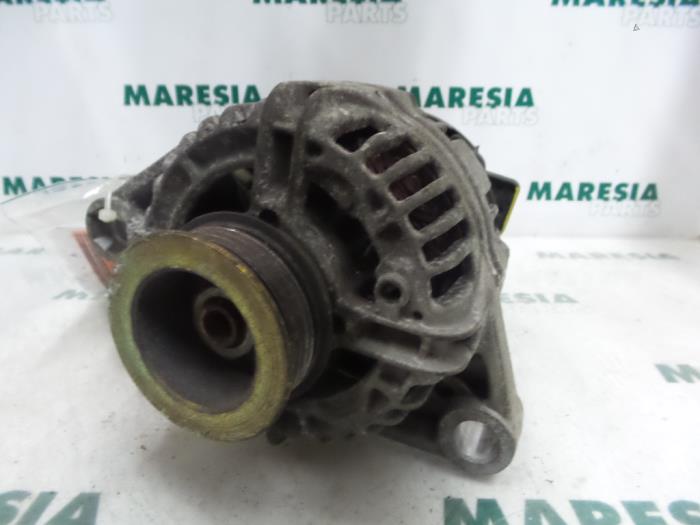 Used Dynamo Fiat Stilo (192A/B) 1.6 16V 3-Drs. Price € 40,00 Margin scheme offered by Maresia Parts