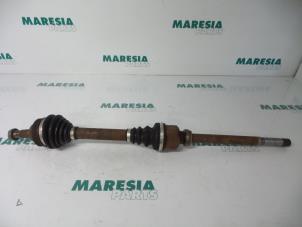 Used Front drive shaft, right Peugeot Partner 1.6 HDI 90 16V Price € 50,00 Margin scheme offered by Maresia Parts