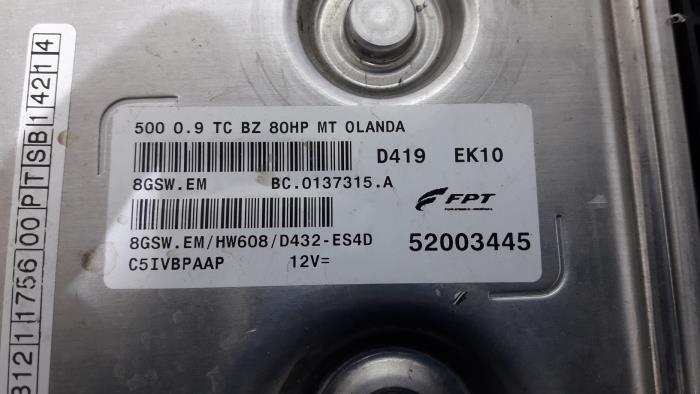 Ordinateur gestion moteur d'un Fiat 500 (312) 0.9 TwinAir 80 2015