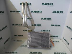 Used Heating radiator Peugeot 407 SW (6E) 1.8 16V Price € 157,50 Margin scheme offered by Maresia Parts