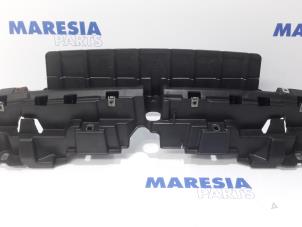 Usados Panel frontal Fiat Punto Evo (199) 1.3 JTD Multijet 85 16V Euro 5 Precio € 25,00 Norma de margen ofrecido por Maresia Parts