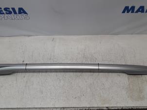 Used Roof rail kit Renault Megane III Grandtour (KZ) 1.5 dCi 110 Price € 131,25 Margin scheme offered by Maresia Parts