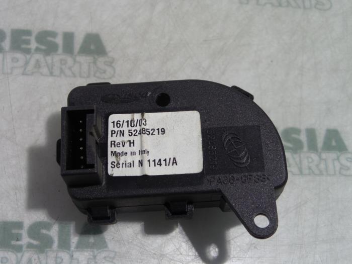 Begagnade Sensor (övriga) Renault Laguna II Grandtour (KG) 2.2 dCi 150 16V Pris € 25,00 Marginaltabell erbjuds av Maresia Parts