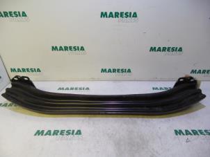 Used Front bumper frame Fiat Stilo (192A/B) 1.9 JTD 115 Price € 25,00 Margin scheme offered by Maresia Parts
