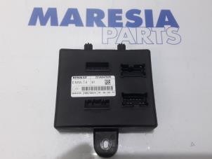 Used Computer, miscellaneous Renault Clio IV (5R) 0.9 Energy TCE 90 12V Price € 105,00 Margin scheme offered by Maresia Parts