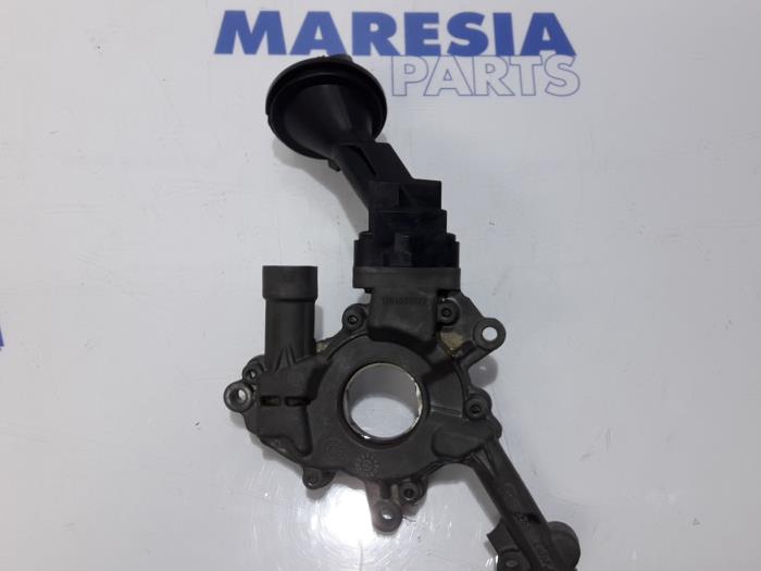 Gebrauchte Ölpumpe Fiat Panda (312) 0.9 TwinAir 65 Preis € 50,00 Margenregelung angeboten von Maresia Parts