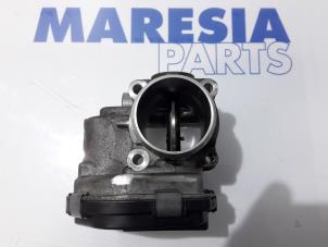 Used Throttle body Peugeot 308 SW (4E/H) 1.6 HDiF 16V Price € 20,00 Margin scheme offered by Maresia Parts