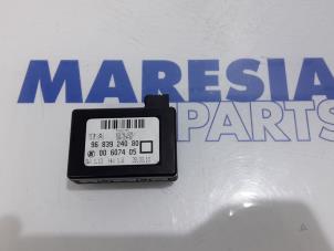 Usados Sensor de lluvia Peugeot 207 SW (WE/WU) 1.6 16V VTRi Precio € 25,00 Norma de margen ofrecido por Maresia Parts