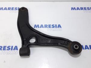 Used Front lower wishbone, right Renault Master IV (FV) 2.3 dCi 125 16V RWD Price € 48,40 Inclusive VAT offered by Maresia Parts