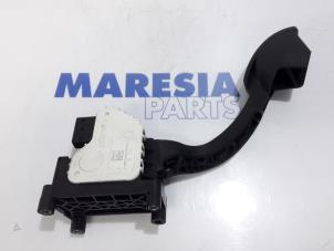 Używane Czujnik polozenia pedalu gazu Fiat Panda (312) 0.9 TwinAir 65 Cena € 35,00 Procedura marży oferowane przez Maresia Parts