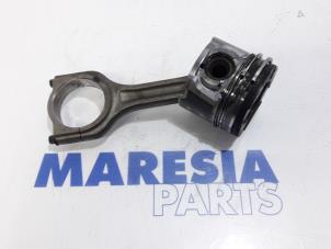 Used Piston Citroen Jumpy (G9) 1.6 HDI 16V Price € 60,50 Inclusive VAT offered by Maresia Parts