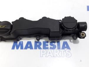 Used Rocker cover Citroen Jumpy (G9) 1.6 HDI 16V Price € 42,35 Inclusive VAT offered by Maresia Parts
