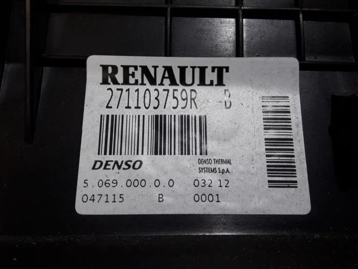 Heizgehäuse van een Renault Master IV (FV) 2.3 dCi 125 16V RWD 2012