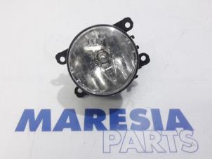 Used Fog light, front left Renault Clio IV Estate/Grandtour (7R) 1.5 Energy dCi 90 FAP Price € 15,00 Margin scheme offered by Maresia Parts