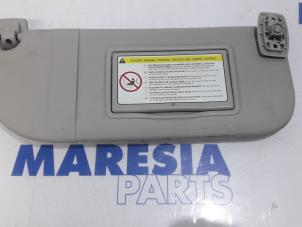 Używane Oslona przeciwsloneczna Citroen C1 1.0 12V Cena € 20,00 Procedura marży oferowane przez Maresia Parts